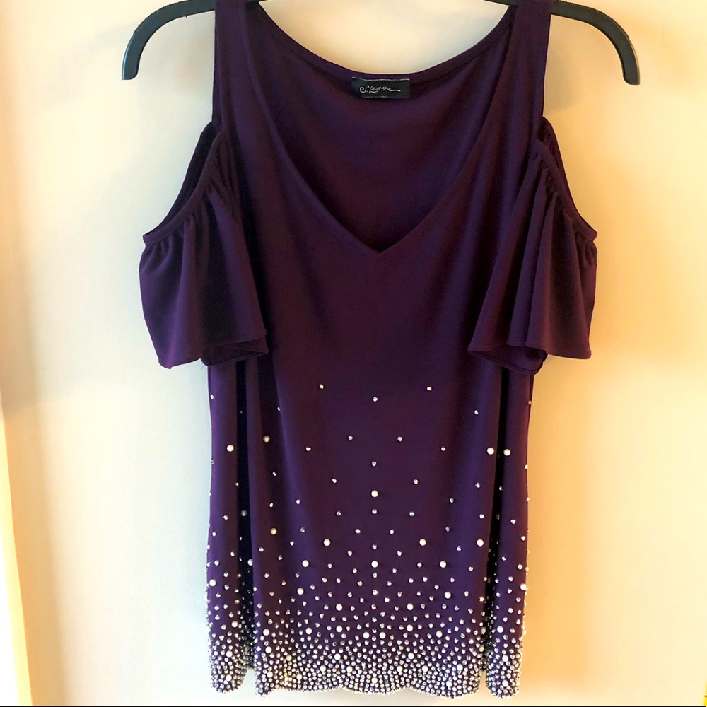 Cold Shoulder Blouse - Picture 2 of 7